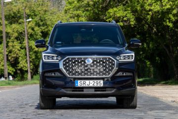 Dínórajongók figyelmébe TESZT: SSANGYONG REXTON G4 E-XDI – 2021.